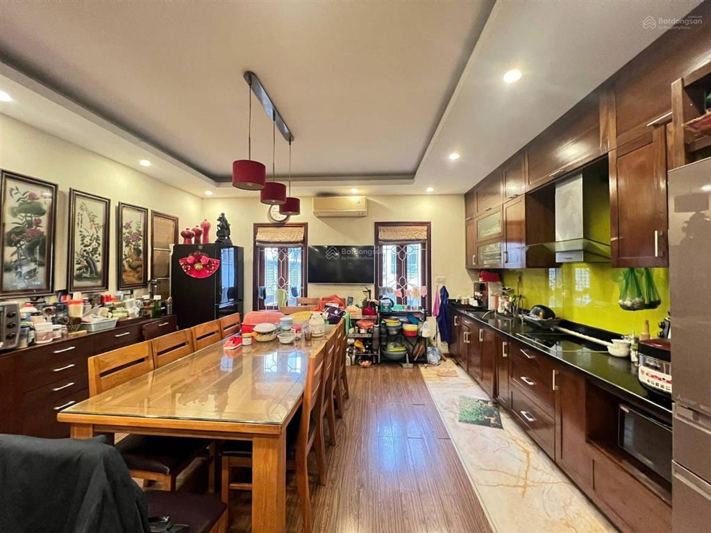 Giảm sốc! bán nhà phố trung kính, gần phố, lô góc, ô tô, ở sướng 55m2*5t, 13,5 tỷ
