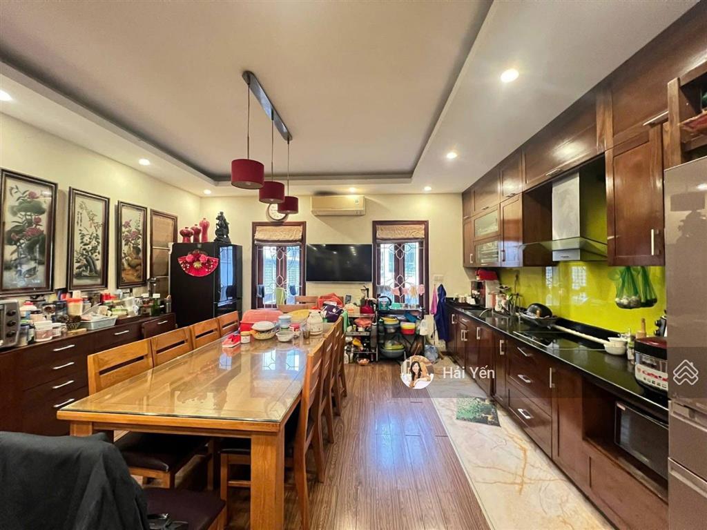 Giảm mạnh! bán nhà phân lô phố nguyễn chánh, 3 ô tô tránh, vỉa hè, thang máy, kd, 70m2*7t, 31 tỷ
