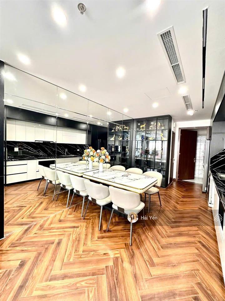 Gấp! bán nhà phân lô phố trung kính, ô tô, ngõ thông thoáng, kd, vp, rất gần phố, 70m2*7t tm, 29 tỷ