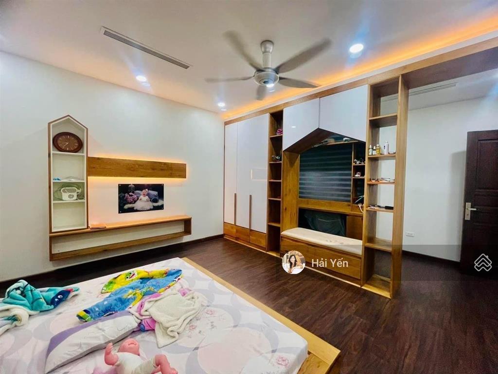 Chủ mót! bán nhà phân lô phố vip đỗ quang, gần phố, ô tô, kd, vp, 50m2*5t, 21 tỷ