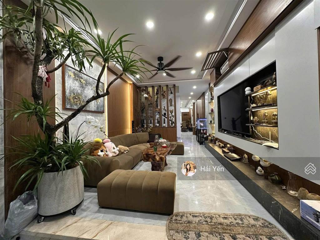 Giá rất tốt! bán nhà phân lô phố trung kính, ô tô tránh 10m, ngõ thông tứ tung, 55m2*5t, 10.8 tỷ