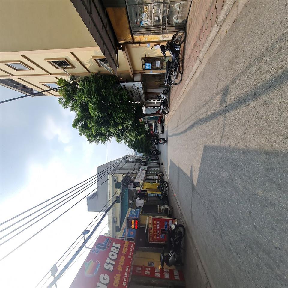 Bán đất trục kinh doanh tại Trâu Quỳ, Gia Lâm. 62m2, mt 5m8, đường 7m. Lh 0989894845