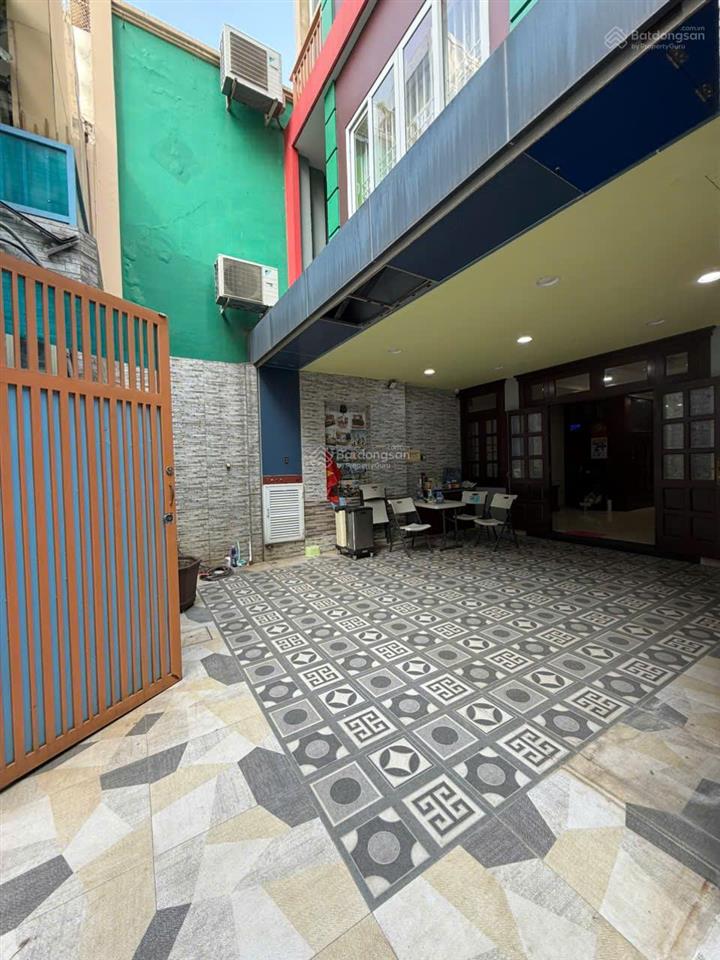 Siêu hot nhà ngang 6,5m bề thế, có thang máy, hẻm xe 9m có garage để xe o6to.