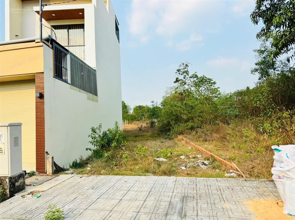 Cần ra gấp 87,4m2 thổ cư đường nhựa thông gần thị trấn củ chi giá 1tỷ790