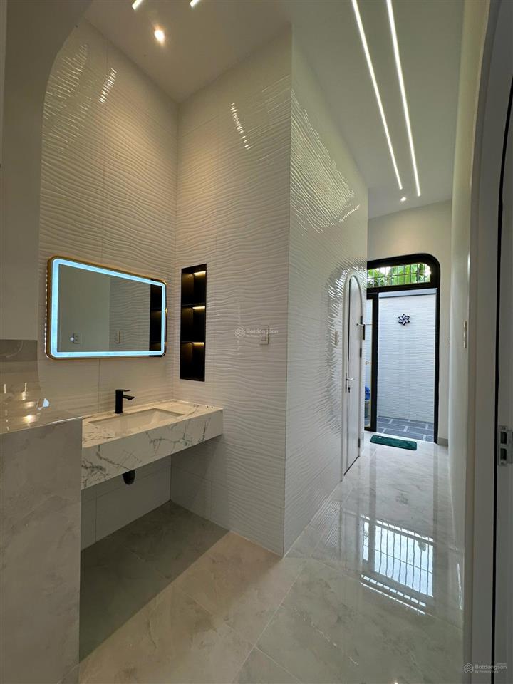 Nhà mới xây 1 trệt 1 lầu 3pn 3wc full nội thất 5x22m xã phước vĩnh an, củ chi