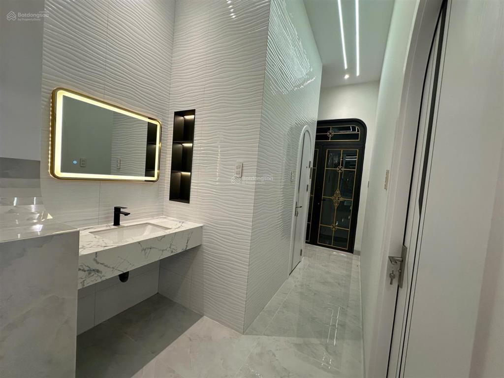 Nhà mới xây 1 trệt 1 lầu 3pn 3wc full nội thất 5x22m xã phước vĩnh an, củ chi