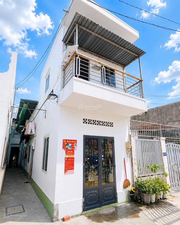 Nhà có sẵn 3 phòng trọ cho thuê thu nhập 10tr/tháng 73m hoàn công đầy đủ lê văn khương q12