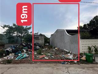 1ty370 không thương lượng. rẻ hơn khu vực 200trieu.