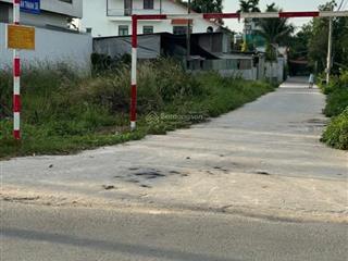 Chính chủ cần tiền nhượng lại lô đất ngay mặt tiền an thạnh 38 dt 435m2 sẵn thổ cư, công chứng liền