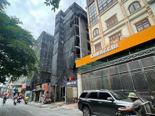 Nhà mỹ đình xây mới 40m², 5 tầng full nội thất, ô tô đỗ cửa, kinh doanh nhỏ, hơn 8 tỷ.