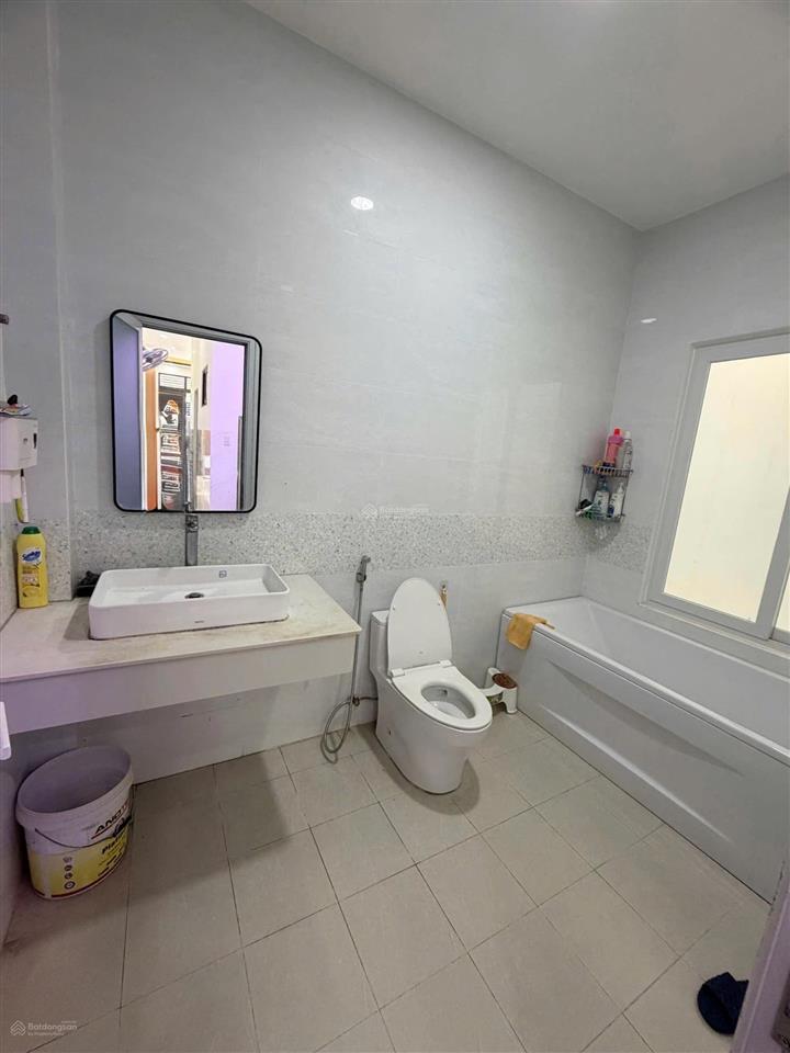 Cần bán nhà khu tái định cư vĩnh trường  nha trang , đường rộng 10m