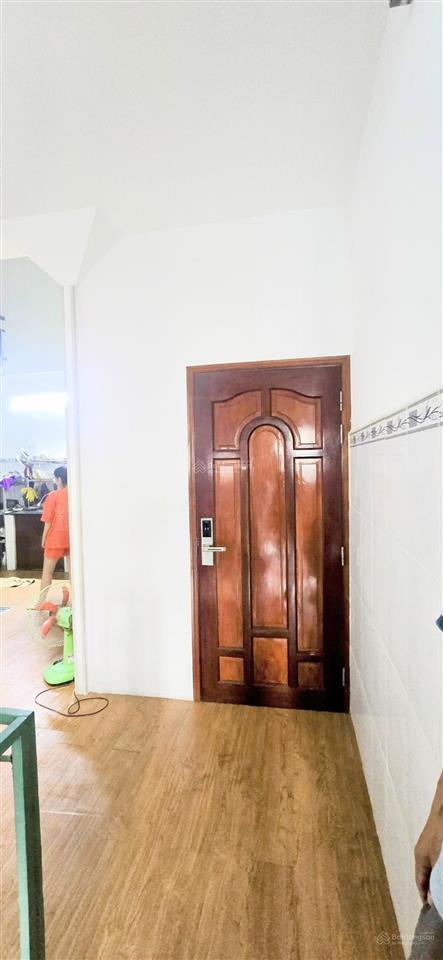 Nhà khuông việt tân phú  83m2  3 tầng  xe hơi tới nhà  giáp q11  hơn 6 tỷ