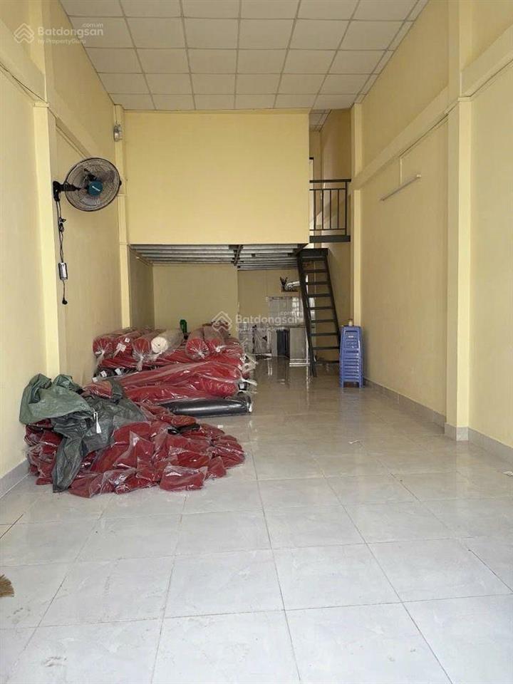 Bán nhà 2 tầng hẻm xe hơi khu gò xoài 53m2 giá chỉ nhỉnh 4 tỷ