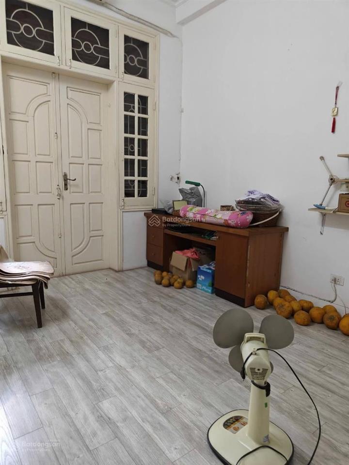Hoa lâm long biên dt 175m2 to rộng thoáng. nhà đầu tư tiền năng có blãi. gà đẻ trứng vàng