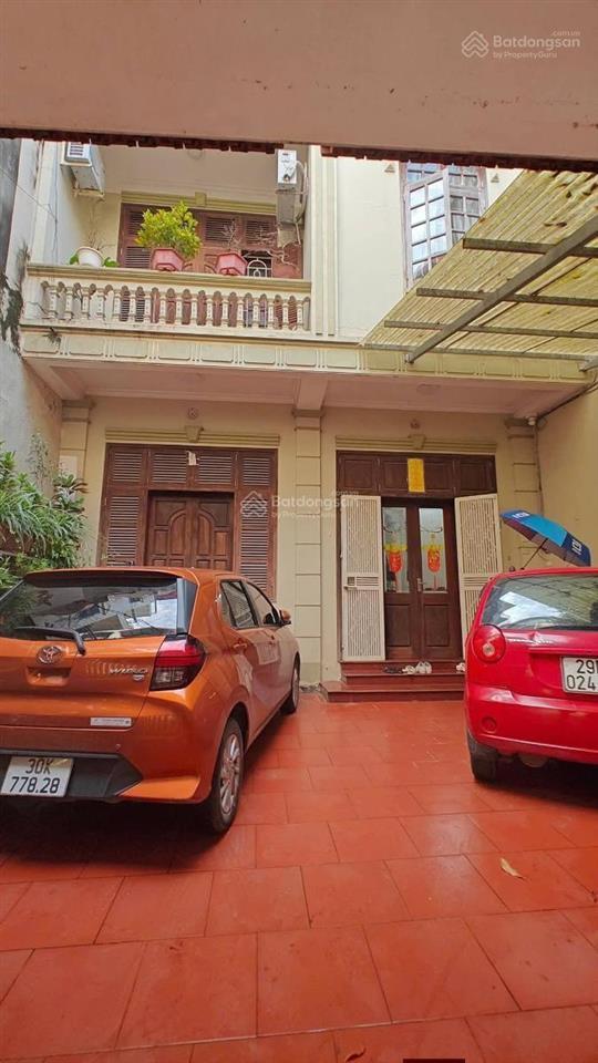 Hoa lâm long biên dt 175m2 to rộng thoáng. nhà đầu tư tiền năng có blãi. gà đẻ trứng vàng