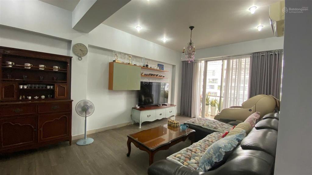 Bán căn hộ garden plaza phú mỹ hưng 3 phòng ngủ 150m2 có nội thất view công viên kênh đào