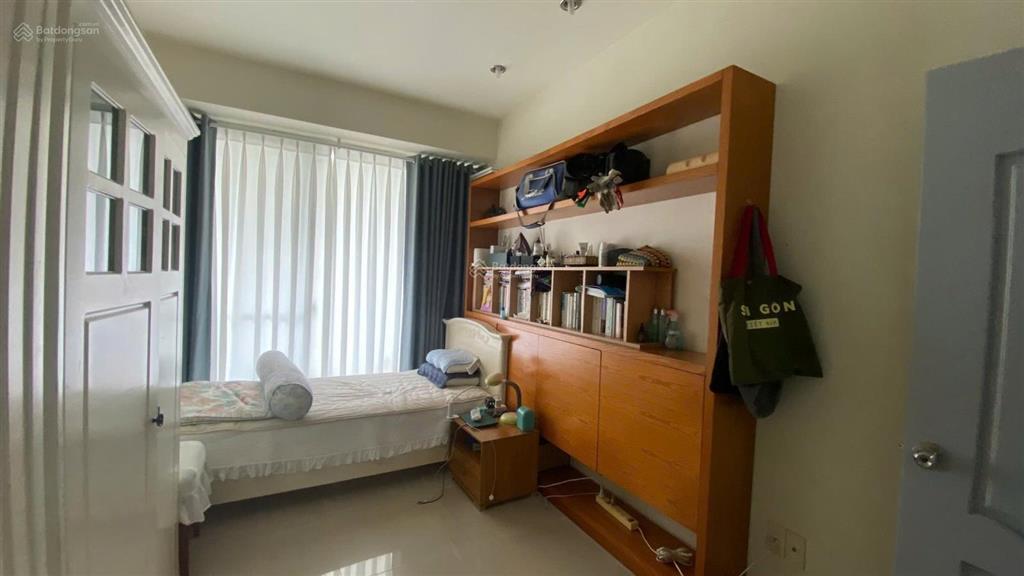 Bán căn hộ garden plaza phú mỹ hưng 3 phòng ngủ 150m2 có nội thất view công viên kênh đào