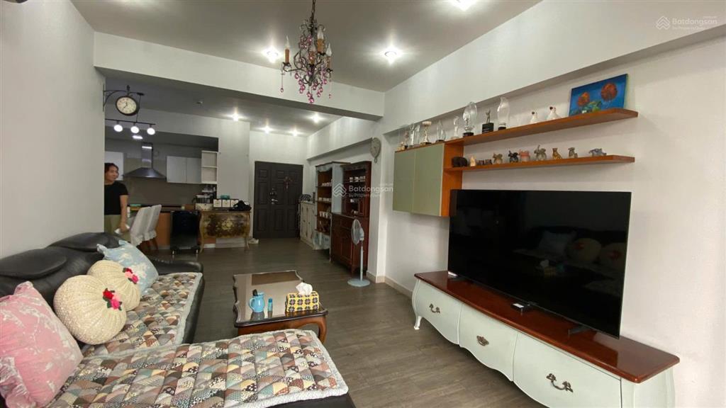 Bán căn hộ garden plaza phú mỹ hưng 3 phòng ngủ 150m2 có nội thất view công viên kênh đào