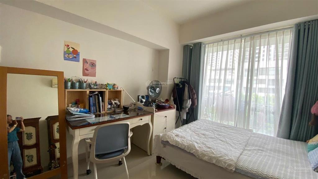 Bán căn hộ garden plaza phú mỹ hưng 3 phòng ngủ 150m2 có nội thất view công viên kênh đào