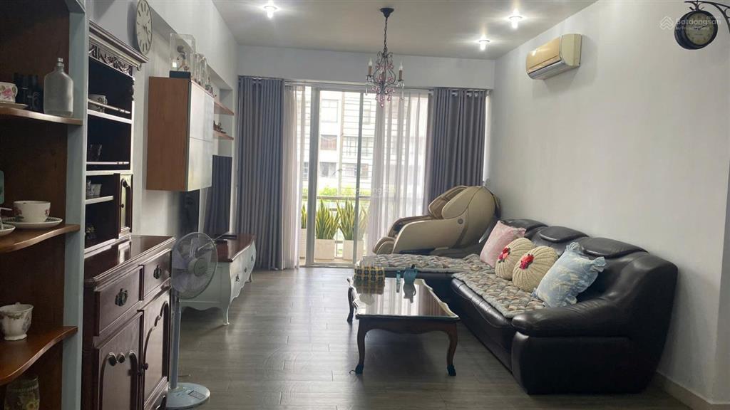 Bán căn hộ garden plaza phú mỹ hưng 3 phòng ngủ 150m2 có nội thất view công viên kênh đào