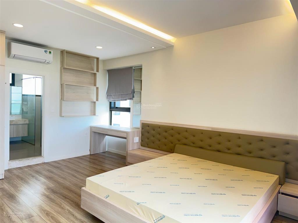 Cho thuê căn hộ panorama phú mỹ hưng 146m2 3 phòng ngủ, nhà có sẵn nội thất