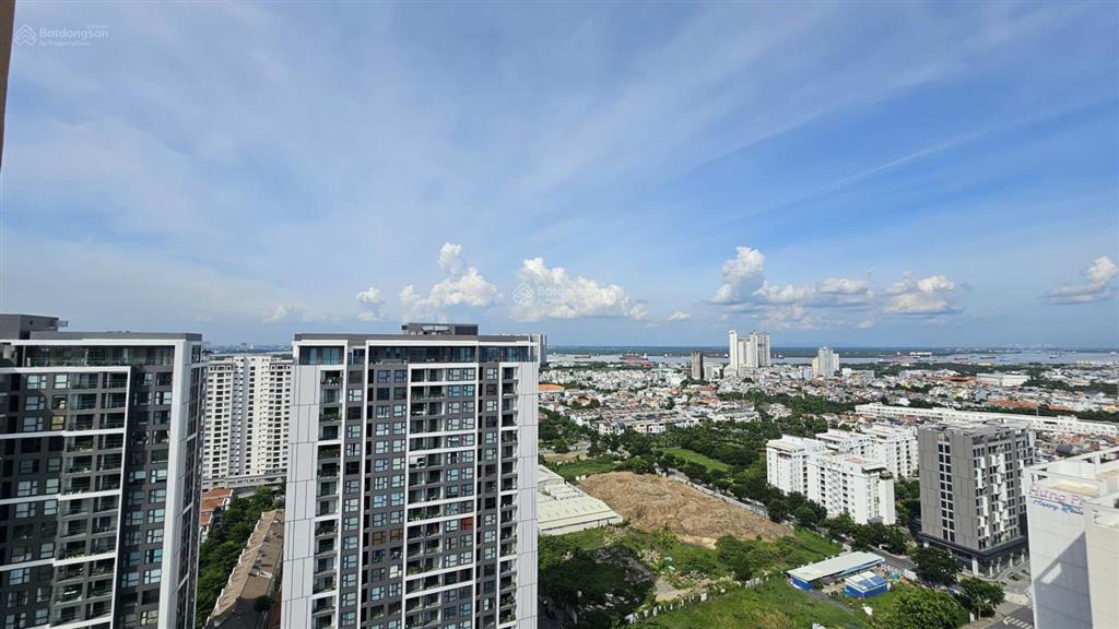 Cho thuê căn hộ riverside phú mỹ hưng 3 phòng ngủ 146m2, đầy đủ nội thất, view sông