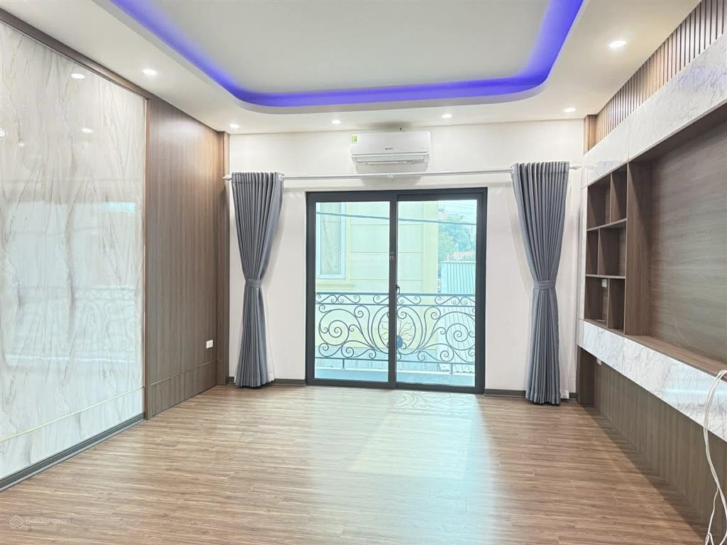 Bán nhà thụy phương 40m 5 tầng thang máy ô tô đỗ kinh doanh 11.5 tỷ