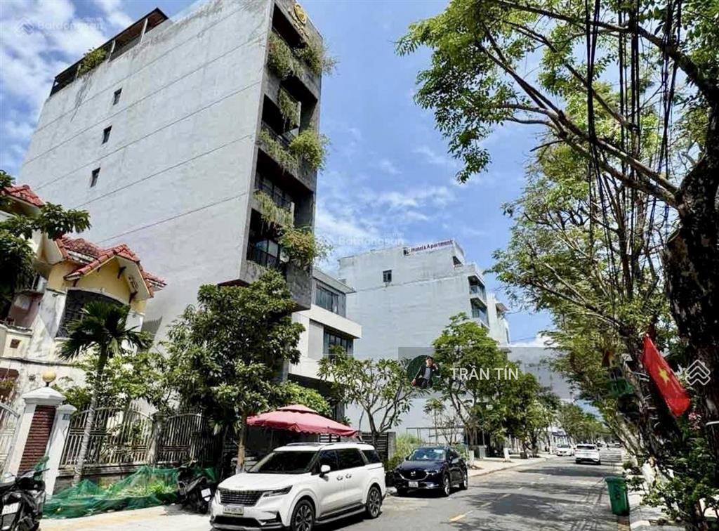 Lô đất mặt tiền đường đỗ thế chấp. diện tích 123.5m2. đường 7m5. cách biển 250m. giá bán 23 tỷ