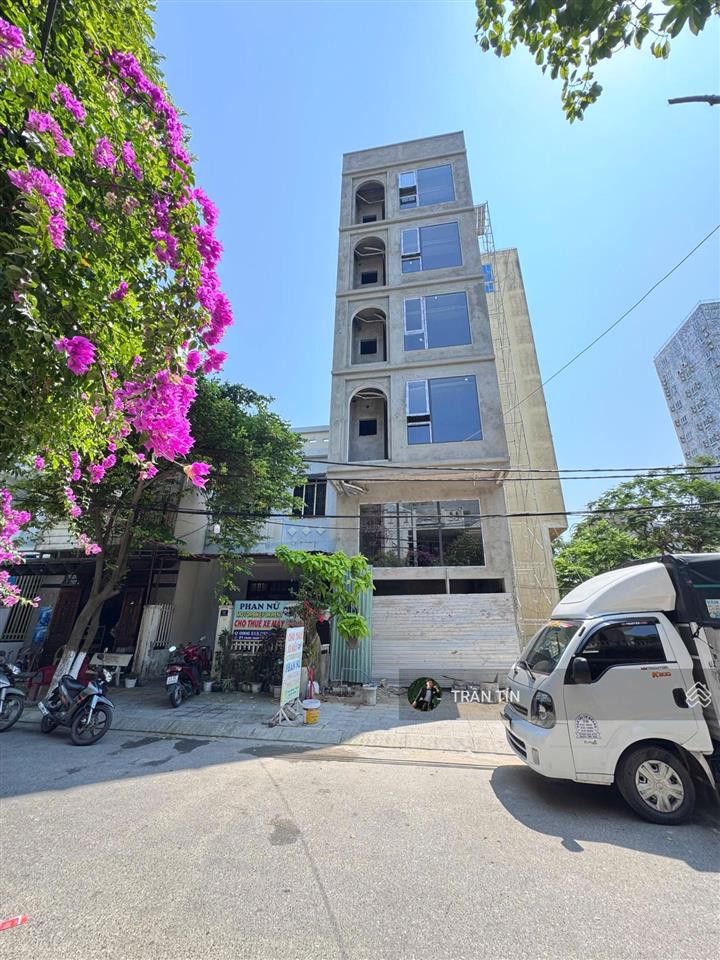 Tòa căn hộ 7 tầng xây dựng mới 100% mặt tiền đường phước trường 8. vị trí đẹp cách biển 150m
