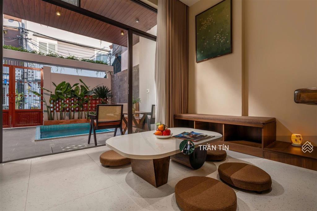 Căn nhà mặt tiền đường phan bôi. thiết kế đẹp có hồ bơi. dòng tiền 55 triệu/tháng