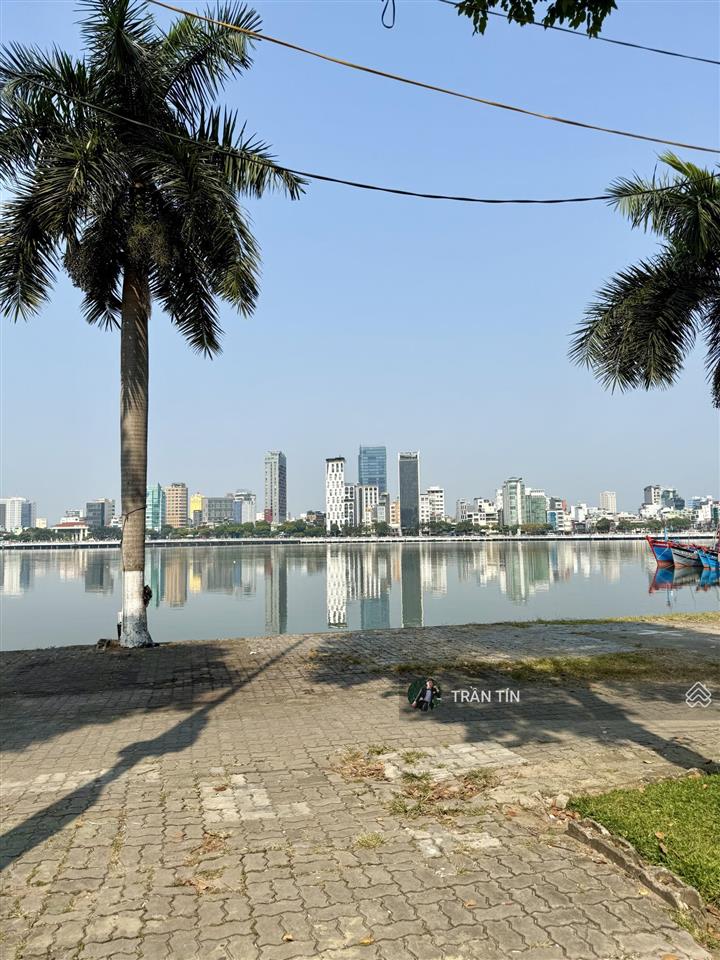 Lô đất mặt tiền đường trần hưng đạo. view trực diện sông hàn. vị trí đẹp gần cầu rồng