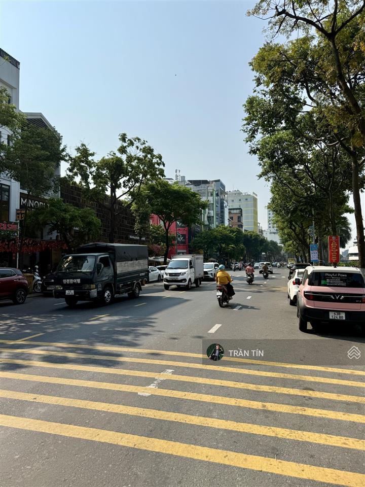 Lô đất mặt tiền đường trần hưng đạo. view trực diện sông hàn. vị trí đẹp gần cầu rồng