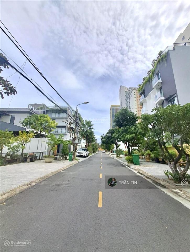 Lô đất biệt thự đường lê mạnh trinh. cách bãi tắm phạm văn đồng 200m. giá bán 47 tỷ 300