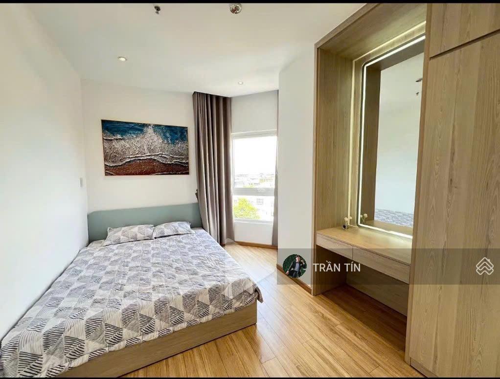 Căn hộ mornachy block a. diện tích 132m2. 3 phòng ngủ. view sông hàn. đặc biệt sân vườn rộng 58m2