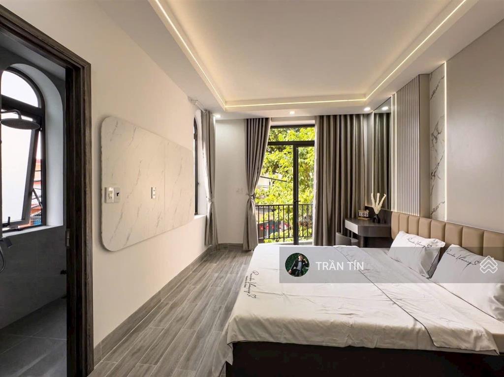 Nhà mặt phố thái thị bôi xây mới 3 tầng vừa mới hoàn thiện. giá bán 8 tỷ 950