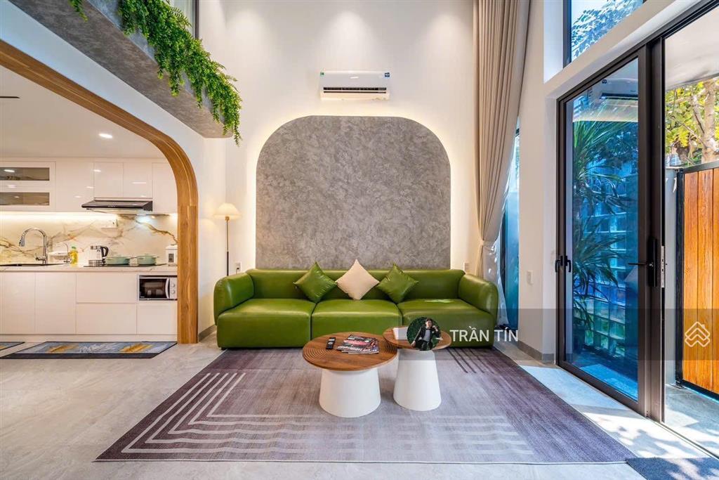 Căn villa mini đường tân thái 8 vừa mới xây dựng xong. cách biển mân thái 300m. có bồ bơi jacuzzi