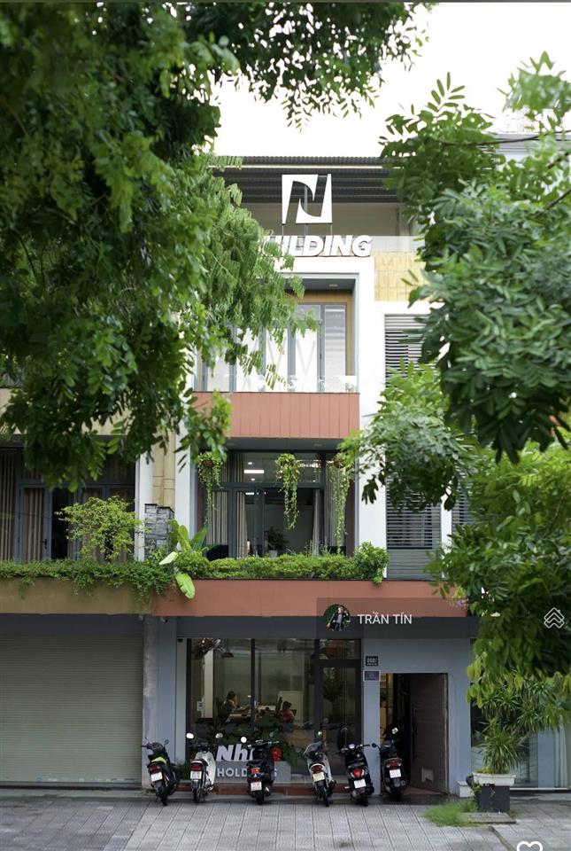 Căn nhà phố đường nại nam. sát siêu thị lotte. ngay tổ hợp đà nẵng downtown & toà tháp 69 tầng