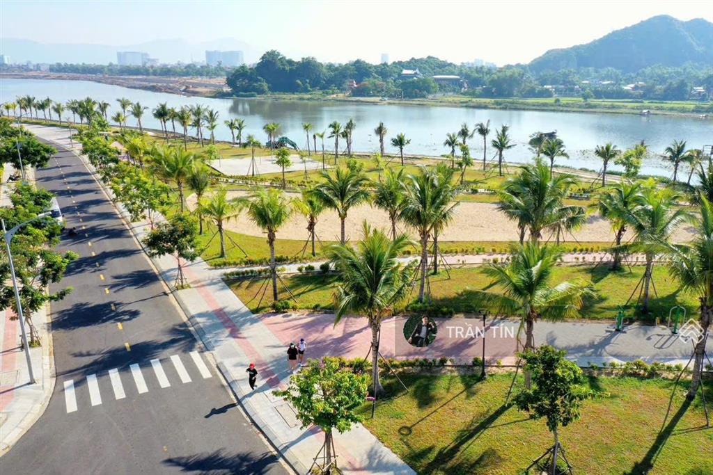 Lô đất hiếm 3 mặt tiền đường nguyễn đình thi & lê hồng sơn & trung lương 9, hoà xuân