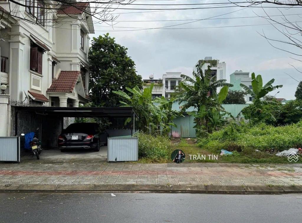 Lô đất mặt tiền đường tôn thất dương kỵ. hoà xuân. vị trí đẹp đối diện công viên
