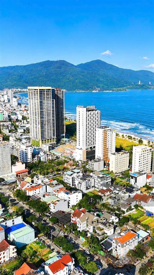 Cặp đất phố lê tấn toán. cách bãi tắm phạm văn đồng 300m