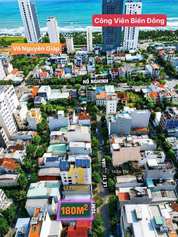 Cặp đất phố lê tấn toán. cách bãi tắm phạm văn đồng 300m