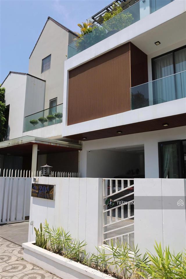 Căn biệt thự làng châu âu. khu đô thị euro village đà nẵng. nằm giữa cầu rồng & cầu trần thị lý