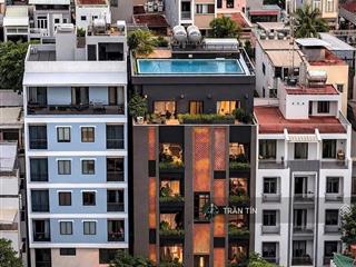 Tòa apartment 7 tầng đường mỹ khê 8. vị trí đẹp, sát biển mỹ khê.