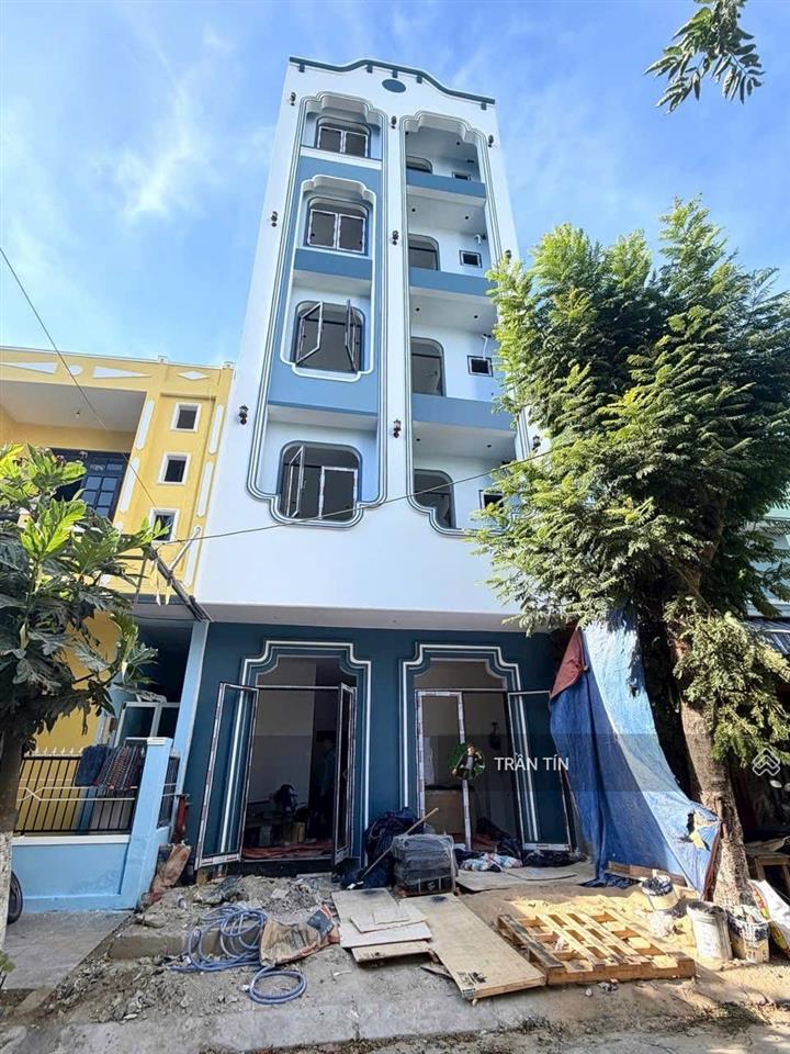 Tòa căn hộ đường tân thái 3  ngay bãi biển mân thái xây mới 100%. dòng tiền 130 triệu/tháng