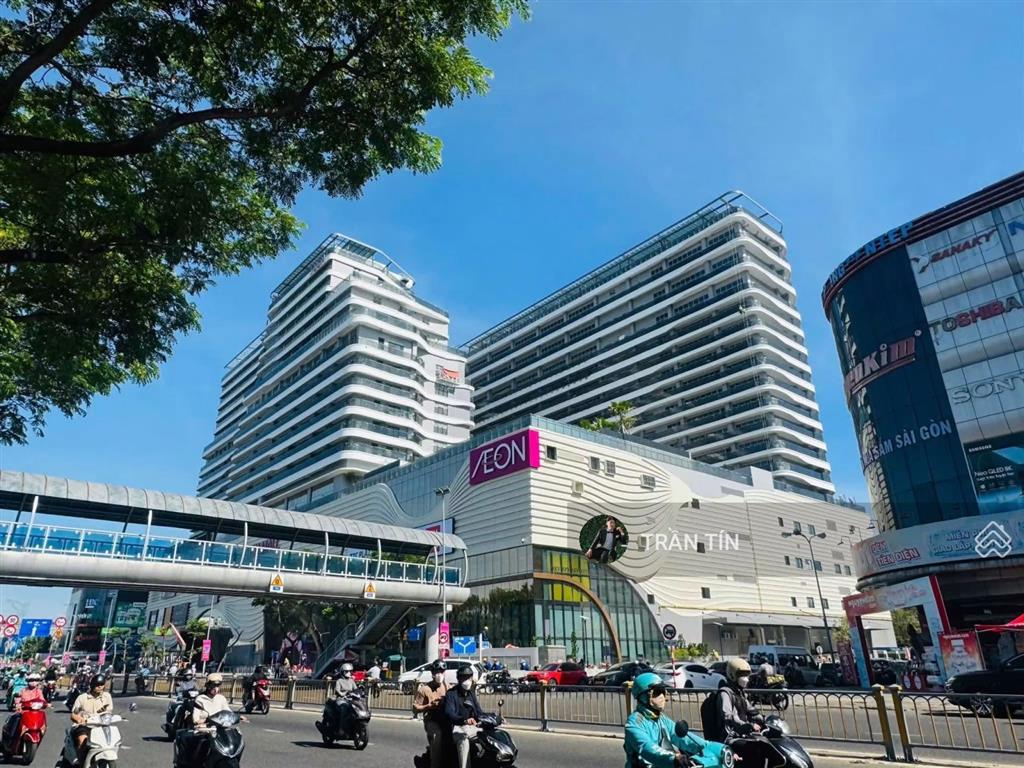 Toà nhà góc 3 mặt tiền đường hải phòng. vị trí đắc địa đối diện trung tâm thương mại aeon mall