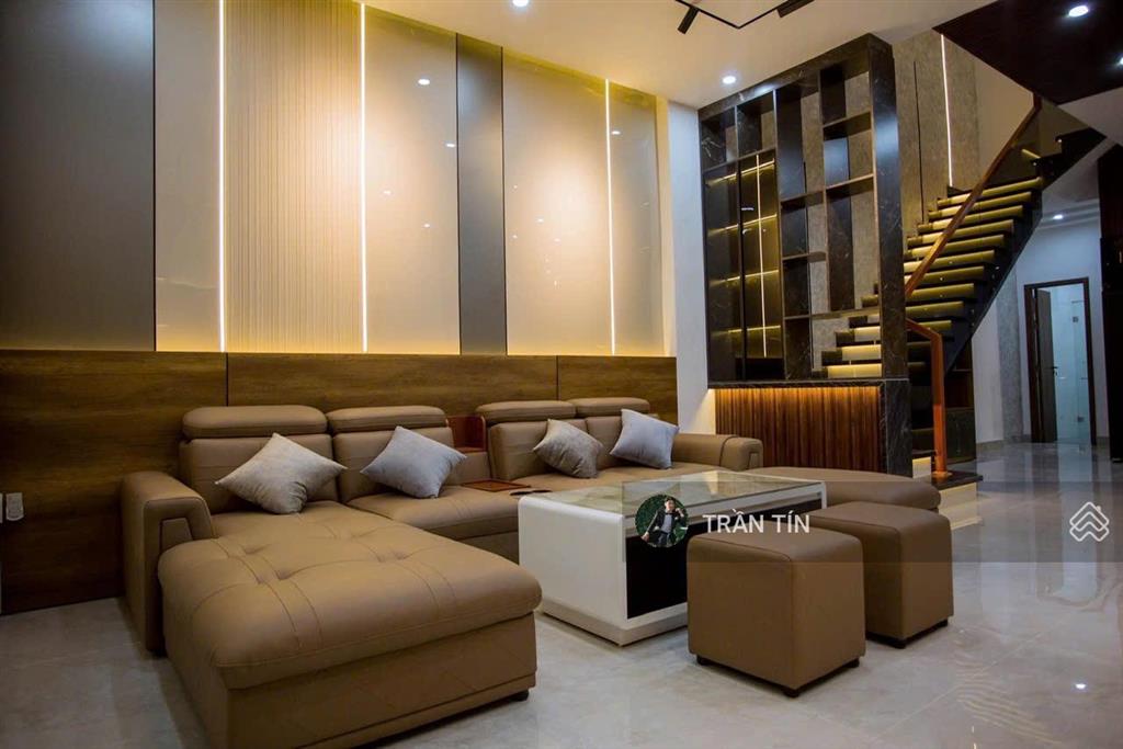 Căn nhà riêng tại phố thanh lương 16 trung tâm khu đô thị hoà xuân