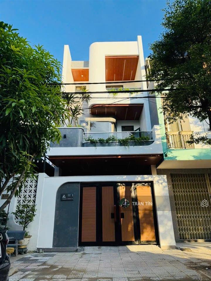 Căn nhà riêng tại phố thanh lương 16 trung tâm khu đô thị hoà xuân