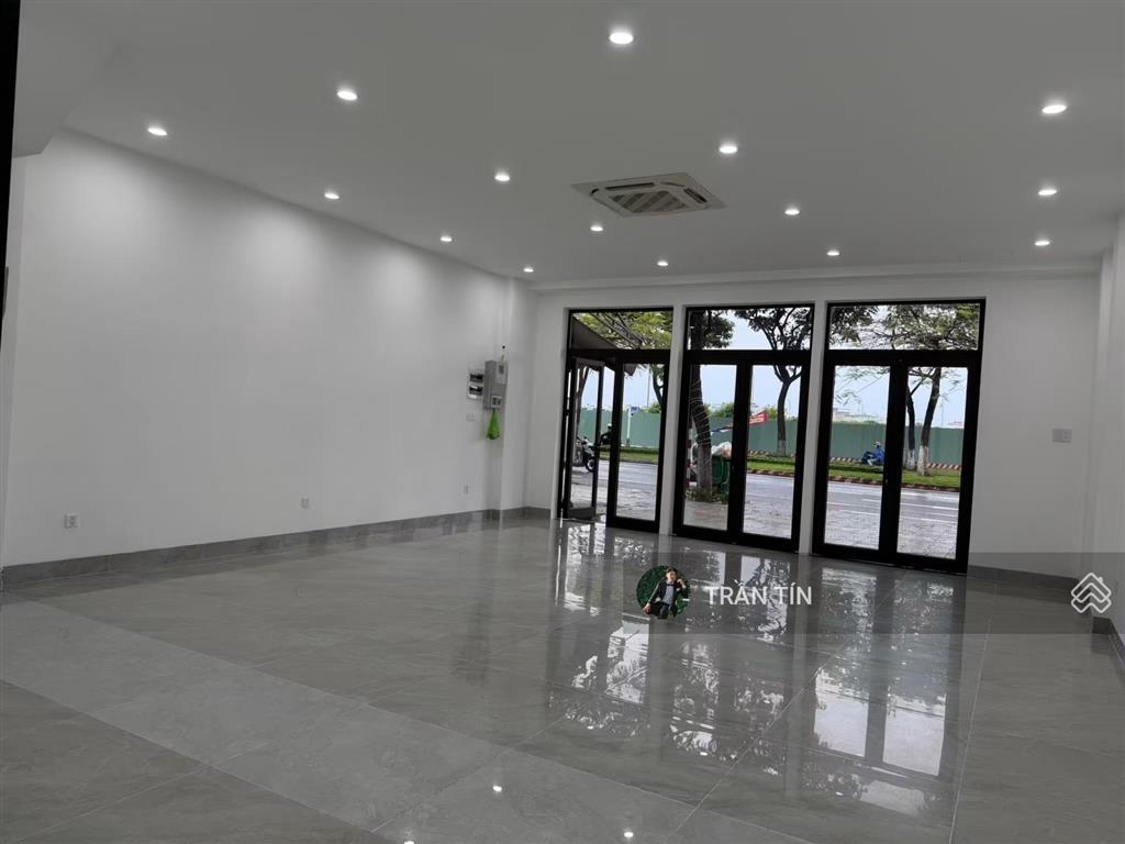 Shophouse 2 mặt tiền đường hoàng thị loan & hoà phú 21.