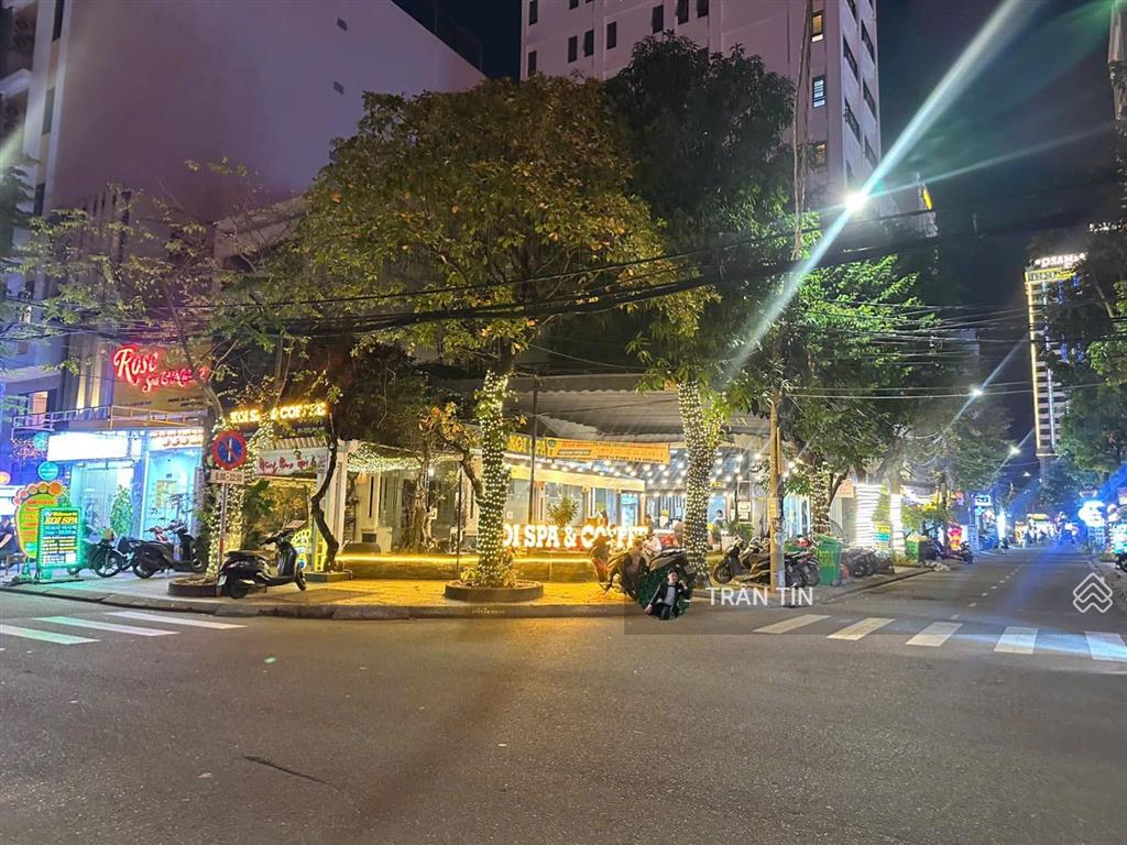 Lô đất góc 2 mặt tiền đường lê quang đạo & an thượng 29. trung tâm phố tây an thượng.