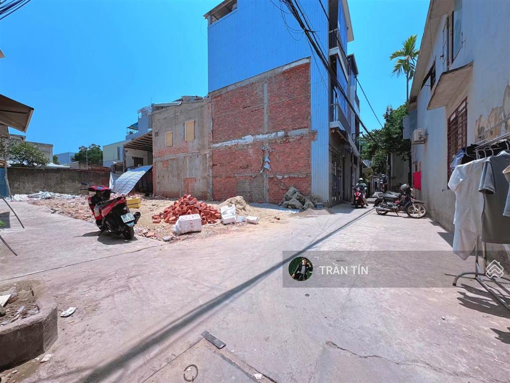 Lô đất phố lê hữu trác. cách biển mỹ khê chỉ 300m.